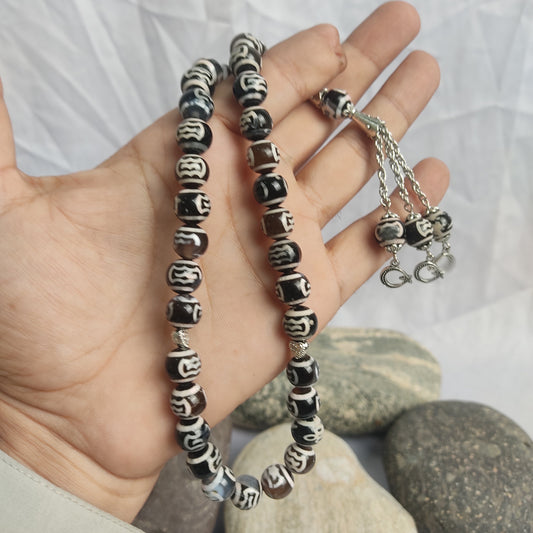 Vintage Afghanistan Black and  Whitish  Striped Aqeeq Stone Premium Tasbeeh  10mm/33 Beads