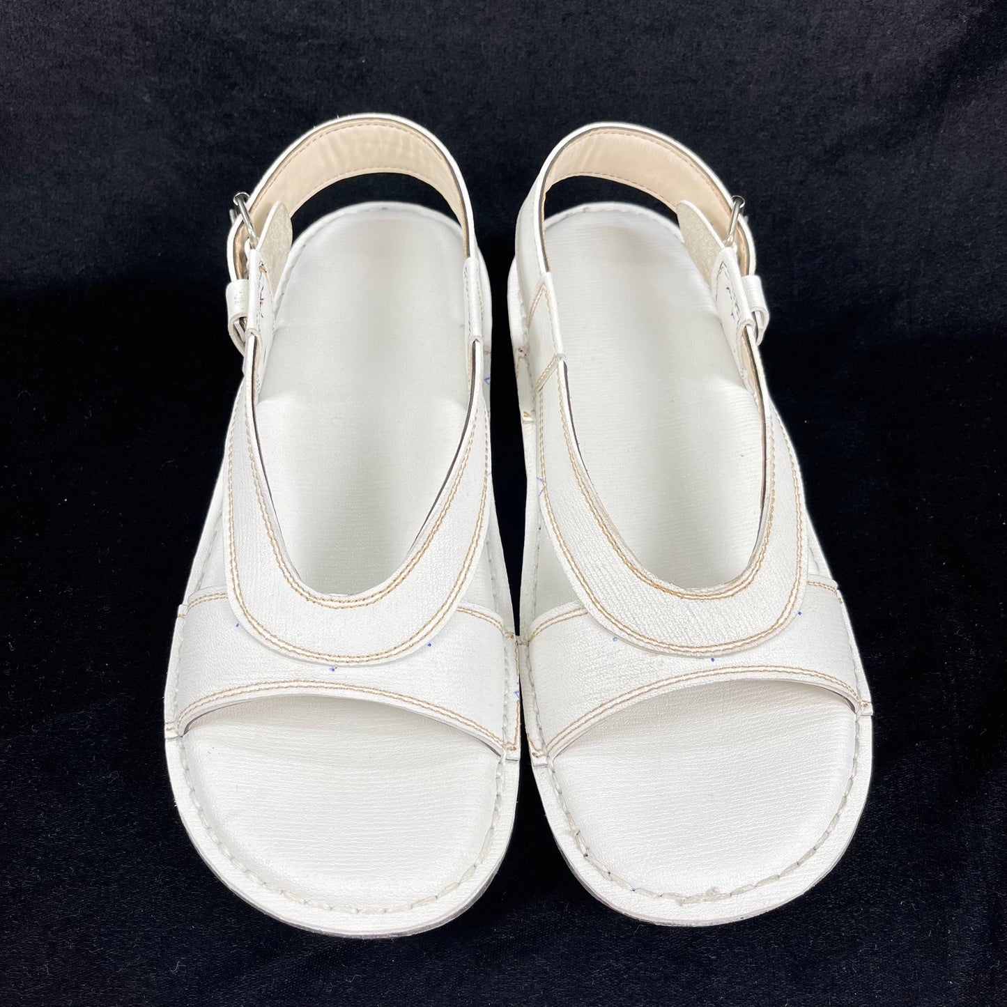 Hajj & Umrah Essentials – One Complete Package (Package-1)