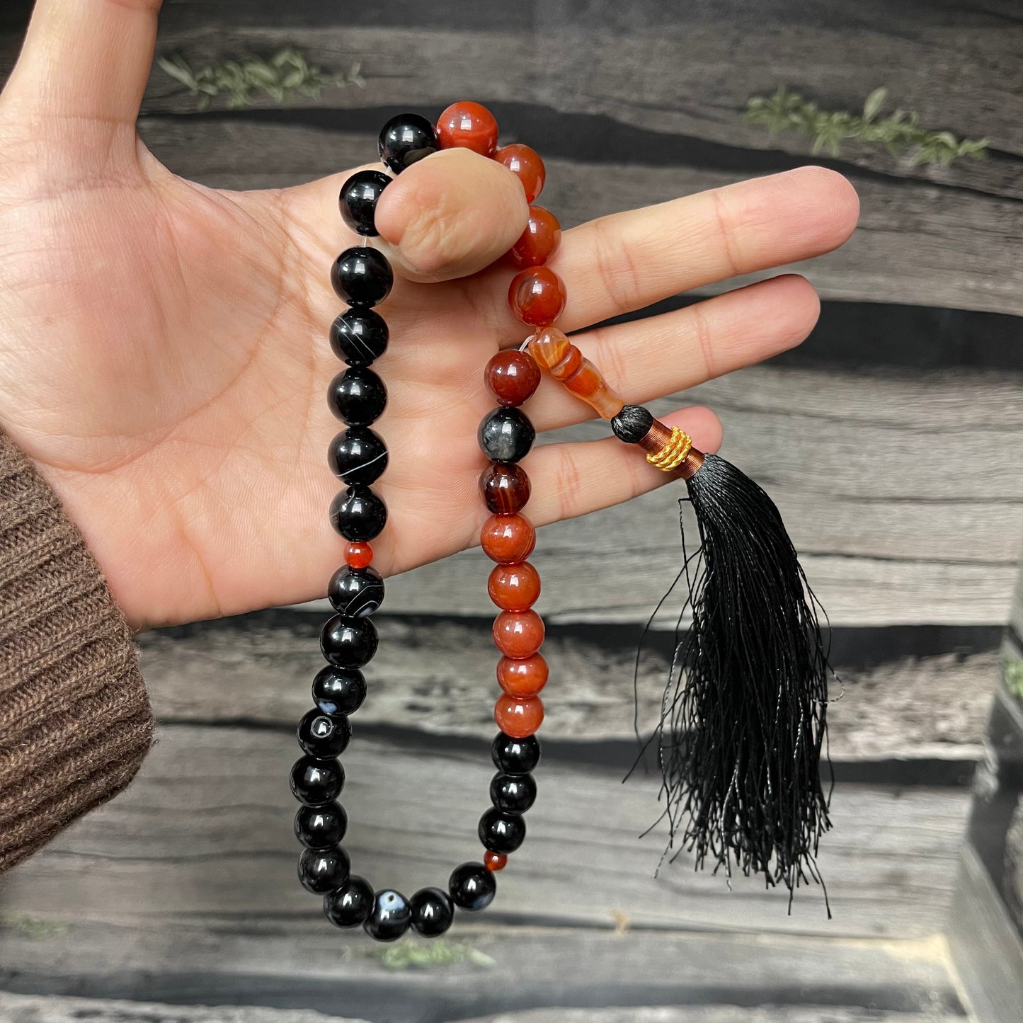Red & Black  (Sulamaini)  Aqeeq Stone Tasbih 12mm 33 Beads Beads
