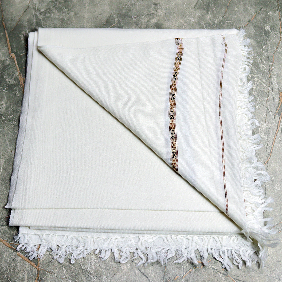 96 Wool Pashmina   Swati Shawl Off-white  Color