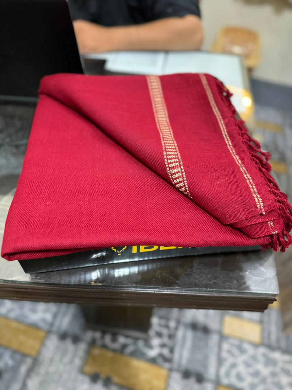 Handmade Pashmina Shawls (Maroon)
